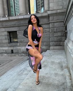 Natalie Halcro feet photo 2