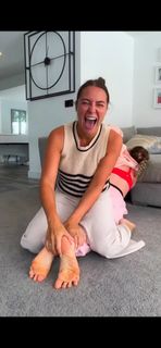 Natalie Hanby feet photo 13
