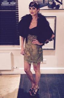 Natalie Imbruglia feet photo thumbnail