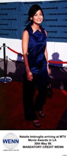 Natalie Imbruglia feet photo thumbnail