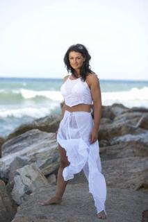Natalie J. Robb feet photo 17