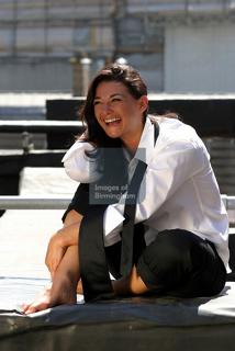 Natalie J. Robb feet photo 6