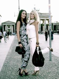Natalie Langer feet photo 15
