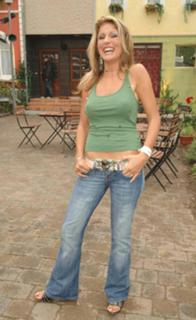 Natalie Langer feet photo 2