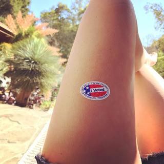 Natalie Maines feet photo 1