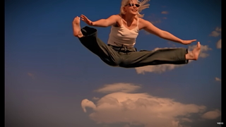 Natalie Maines feet photo 1
