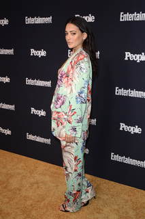 Natalie Martinez feet photo thumbnail