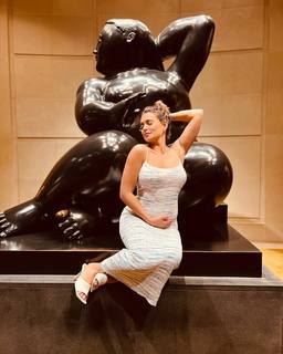 Natalie Martinez feet photo thumbnail