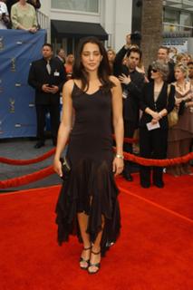 Natalie Martinez feet photo thumbnail
