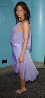 Natalie Mendoza feet photo 1