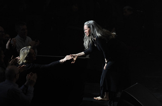 Natalie Merchant feet photo 8