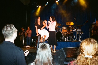 Natalie Merchant feet photo 6