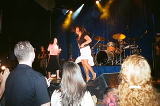 Natalie Merchant feet photo 3