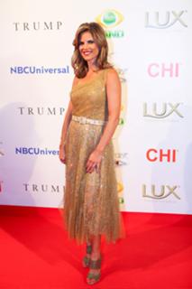Natalie Morales feet photo thumbnail