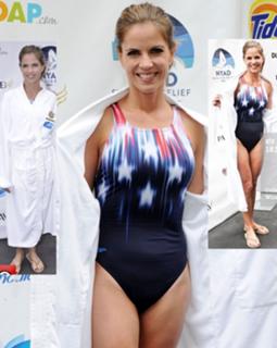Natalie Morales feet photo thumbnail