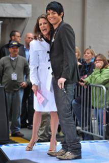 Natalie Morales feet photo thumbnail