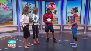Natalie Morales feet photo thumbnail