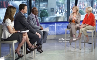 Natalie Morales feet photo thumbnail