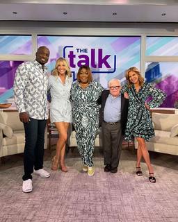 Natalie Morales feet photo thumbnail