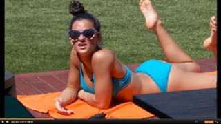 Natalie Negrotti feet photo 3