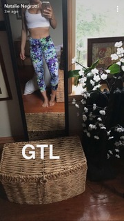 Natalie Negrotti feet photo 6