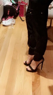 Natalie Negrotti feet photo 14