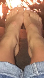 Natalie Negrotti feet photo 10
