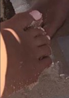 Natalie Negrotti feet photo 6