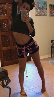 Natalie Negrotti feet photo 10