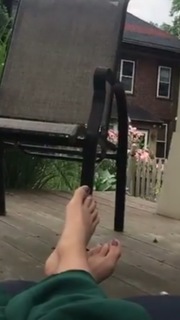 Natalie Negrotti feet photo 2