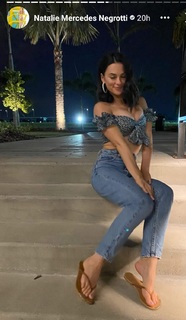Natalie Negrotti feet photo 10