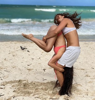 Natalie Negrotti feet photo 20
