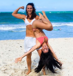 Natalie Negrotti feet photo 18
