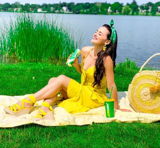 Natalie Negrotti feet photo 12