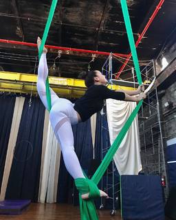 Natalie Negrotti feet photo 1