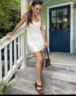 Natalie Negrotti feet photo 11