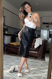 Natalie Negrotti feet photo 13