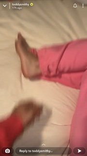 Natalie Noel Mariduena feet photo thumbnail