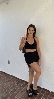 Natalie Noel Mariduena feet photo thumbnail
