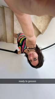 Natalie Noel Mariduena feet photo thumbnail