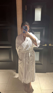Natalie Noel Mariduena feet photo thumbnail