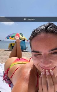 Natalie Noel Mariduena feet photo thumbnail