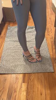 Natalie Noel Mariduena feet photo 13