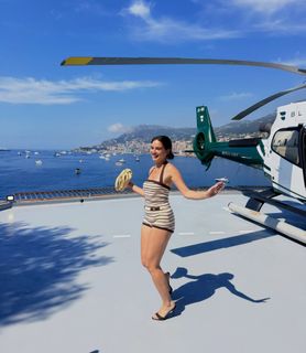 Natalie Noel Mariduena feet photo 12