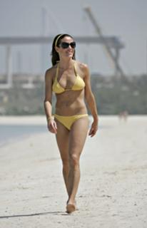 Natalie Pinkham feet photo thumbnail