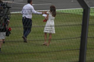 Natalie Pinkham feet photo thumbnail