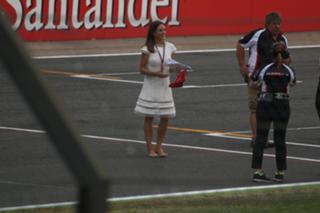 Natalie Pinkham feet photo thumbnail