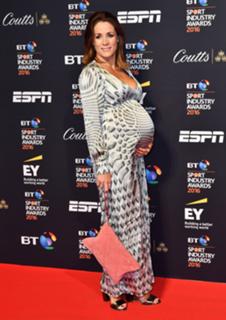 Natalie Pinkham feet photo thumbnail