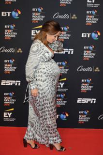 Natalie Pinkham feet photo thumbnail