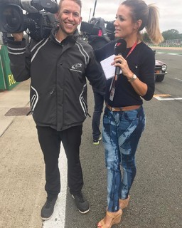 Natalie Pinkham feet photo thumbnail